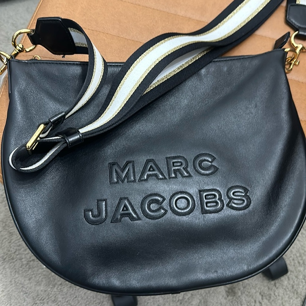 *SOLD***Marc Jacobs Crossbody